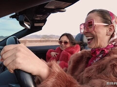 デカチン, デカパイ, フェラチオ, バック, 淫乱熟女, ガリガリ, ティーン, 三人