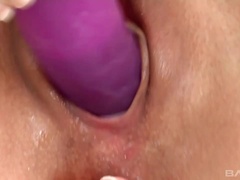 Peaches Johnson uses a speculum on her pussy so you can see her pink