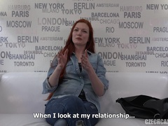Tsjechisch, Roodharige vrouw