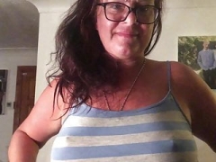 Wonderful boobs I  wanted to see if they bounce lol sept 2019