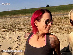 Пляж, Женщины, Немки, Мастурбация, Оргазм, На природе, От первого лица, На публике