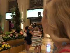 Badkamer, Blond, Vriendin, Doordringend, Geschoren, Rok, Lang, Tieten likken