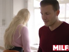 Grosser arsch, Blasen, Vollbusig, Spermaladung, Riesig, Milf, Stiefmutter, Titten