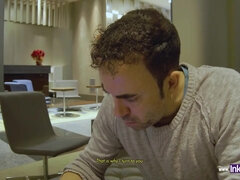 Tierna Espanola Rosada Pelirroja Es Follada Como Regalo Por Desconocido 12 Min