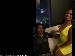 Verga grande, Tetas grandes, Negro, Rubia, Mamada, Corridas faciales, Interracial, Lamidas