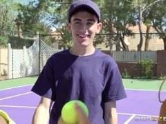 Gros seins, Plantureuse, Maman, De plein air, Actrice du porno, Maigrichonne, Espagnole, Plan cul à trois