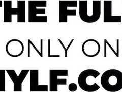 Amateur, Sucer une bite, Femme couguar, En levrette, Mature, Maman, Pov, Tabou