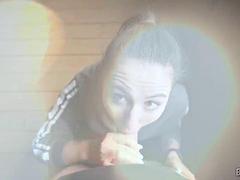 Leie, Grosser schwanz, Blasen, Braunhaarige, Spermaladung, Hd, Im freien, Jungendliche (18+)