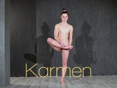 18 jahre, Fetisch, Flexibel, Russisch, Rasiert, Solo, Jungendliche (18+), Titten