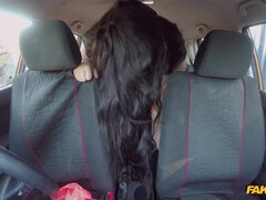 Perra, Morena, Húngaro