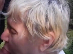 Gros cul, Allemand, Mamie, Fait maison, Mature, Seins naturels, De plein air, Laide