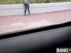 デカ尻, フェラチオ, チン, アウトドア, 小柄, ハメ撮り, 公共, 禁句