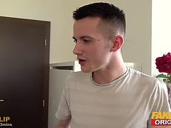 捕まる, 顔射, 彼女, Hd, イタリア人, 小柄, 叫ぶ, ティーン