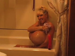 Amerikanisch, Grosse titten, Blondine, Dildo, Milf, Dusche, Erotischer film