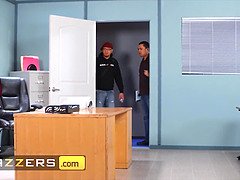 Grosser schwanz, Kehlenfick, Schwanz, Hundestellung, Brille, Hd, Lecken, Muschi