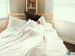 Blasen, Sperma im mund, Spermaladung, Aufs gesicht abspritzen, Absätze, Reif, Milf, Sohn