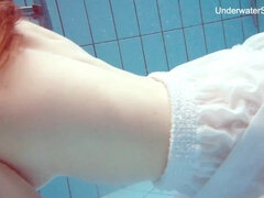 Gros seins, Hd, Public, Russe, Douche, Solo, Serré, Nénés