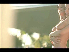 Badpak, Lesbisch, Naakt, Buiten