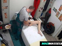 Amateur, Bondage domination sadisme masochisme, Blonde, Pénétrer avec le poing, Massage, Piercing, Réalité, Adolescente