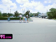 デカ尻, デカパイ, フェラチオ, イく瞬間, フォアサム, 巨大, ラティーナ, 叫ぶ