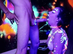 Минет, Европейки, Лизание, Вечеринка, Пирсинг, Киски, Молоденькие, Сиськи