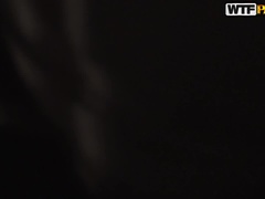 Leie, Bikini, Braunhaarige, Masturbation