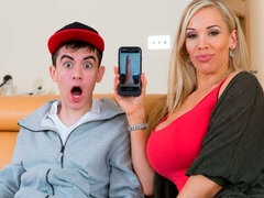 Anaal, Blond, Pijpbeurt, Schattig, Hondjeshouding, Handbeurt, Moeder die ik wil neuken, Trio