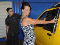 お尻, デカ尻, デカチン, デカパイ, フェラチオ, 茶髪の, バック, 淫乱熟女