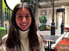Sucer une bite, Tir de sperme, Hard, Pov, Public, Russe, Adolescente, Toilettes
