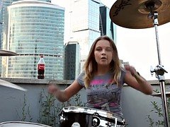 my favorite teen drummer-girl Vika