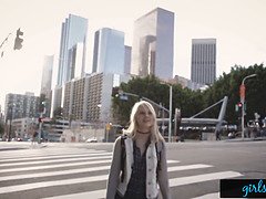 Grote kont, Grote mammen, Blond, Lesbisch, Moeder die ik wil neuken, Natuurlijke tieten, Realiteit, Anaal likken