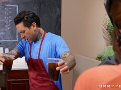 Morena, Tetas naturales, Chupando, Tetas