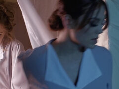 舐める尻, 巨乳な, ハードコア, なめる, メイド, ピアス, オマンコ, ユニフォーム