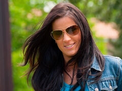 Culo grande, Verga grande, Tetas grandes, Mamada, Morena, Estilo perrito, Madres para coger, Pov