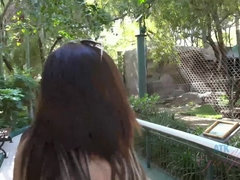 Enthousiasteling, Badkamer, Bruinharig, Vriendin, Masturbatie, Slipje, Gezichtspunt, Tieten likken