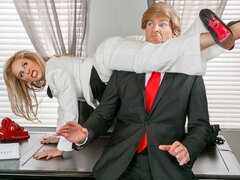 デカ尻, ブロンド, フェラチオ, グループ, 手コキする, ハードコア, 異人種間, 淫乱熟女