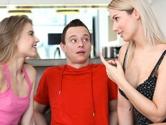 Grosser arsch, Grosser schwanz, Grosse titten, Schwanz, Hundestellung, Flotter vierer, Dürr, Jungendliche (18+)