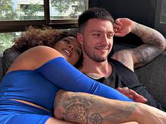 Leie, Grosser schwanz, Bulgarisch, Paar, Aufs gesicht abspritzen, Hardcore, Latina, Pornostars