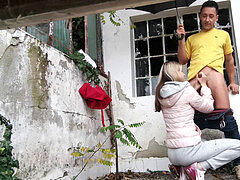 Amateur, Branlette thaïlandaise, Hongroise, De plein air, Public, Russe, Adolescente