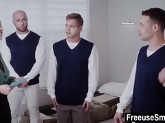 Blasen, Braunhaarige, Familie, Flotter vierer, Gruppe, Mutti, Sohn, Taboo