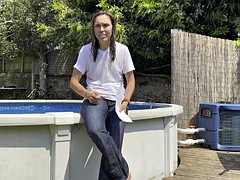 素人, イギリス人, 茶髪の, 衣服着たままセックス, 淫乱熟女, アウトドア, オッパイの