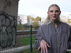Grosser schwanz, Grosse titten, Blondine, Blasen, Hardcore, Zierlich, Dürr, Jungendliche (18+)
