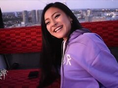 Asiatisch, Schwarz, Blasen, Geschnappt, Kehlenfick, Pov, Öffentlich, Jungendliche (18+)
