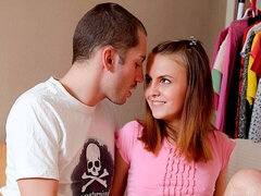 Anaal, Hondjeshouding, Hardcore, Doordringend, Russisch, Geschoren, Tiener, Tieten likken