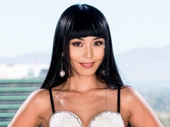 In den arsch, Asiatisch, Blasen, Hundestellung, Lecken, Lingerie, Muschi, Strümpfe