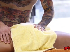 Bridgette B And Small Hands In Milf Massage#2 Sc3