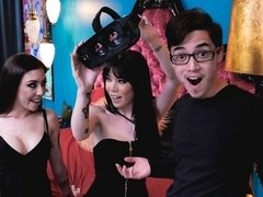 茶髪の, 巨乳な, チン, バック, 手コキする, 淫乱熟女, ストッキング, タトゥー