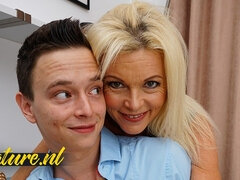 Verga grande, Rubia, Semen en la boca, Sexo duro, Maduro, Madres para coger, Afeitado, Tetas