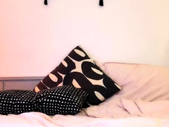 Shemale amateur solo masturbating