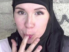 Charming arab MILF beauty mind-blowing sex scene